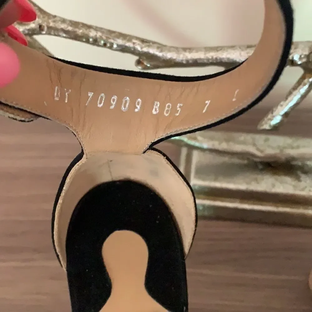 Nib Salvatore Ferragamo wedges